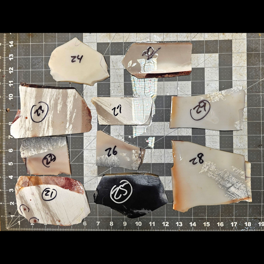 Page 3 Small Novaculite Slabs, Flintknapping Slabs.