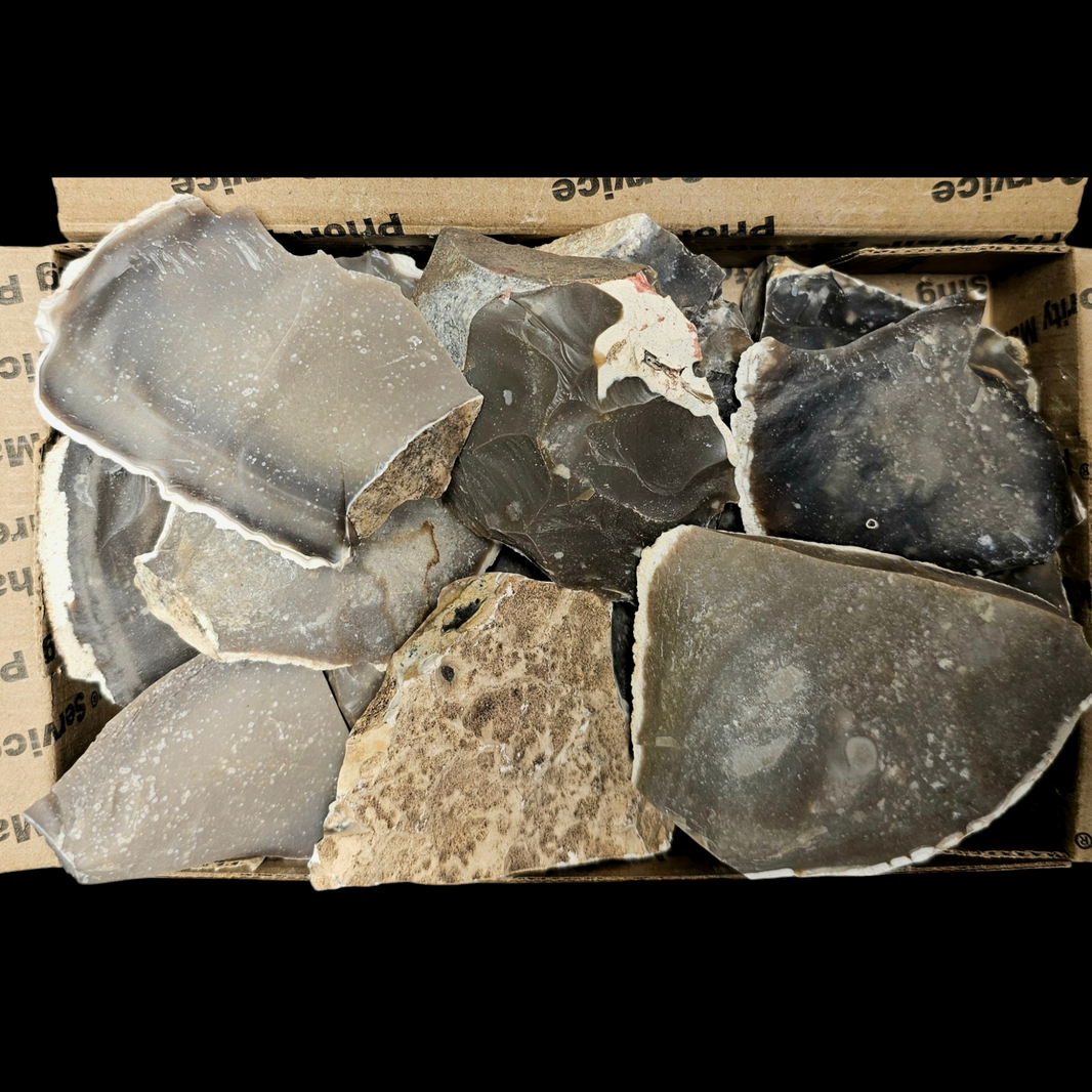 Flintknapping Stone – Flintknapping traditions