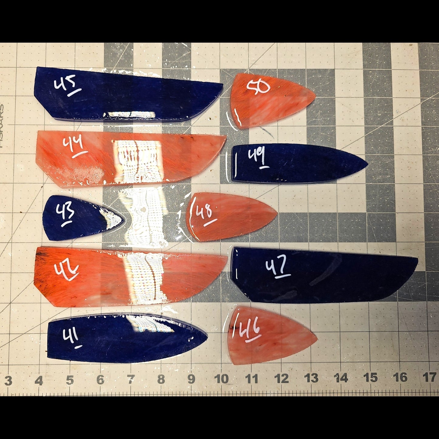 Page 5 Cherry & Blue Quartz Glass Preforms, Flintknapping Slabs.