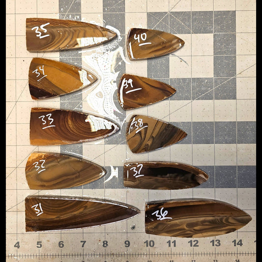Page 4 Polish Flint Preforms, Flintknapping Slabs.