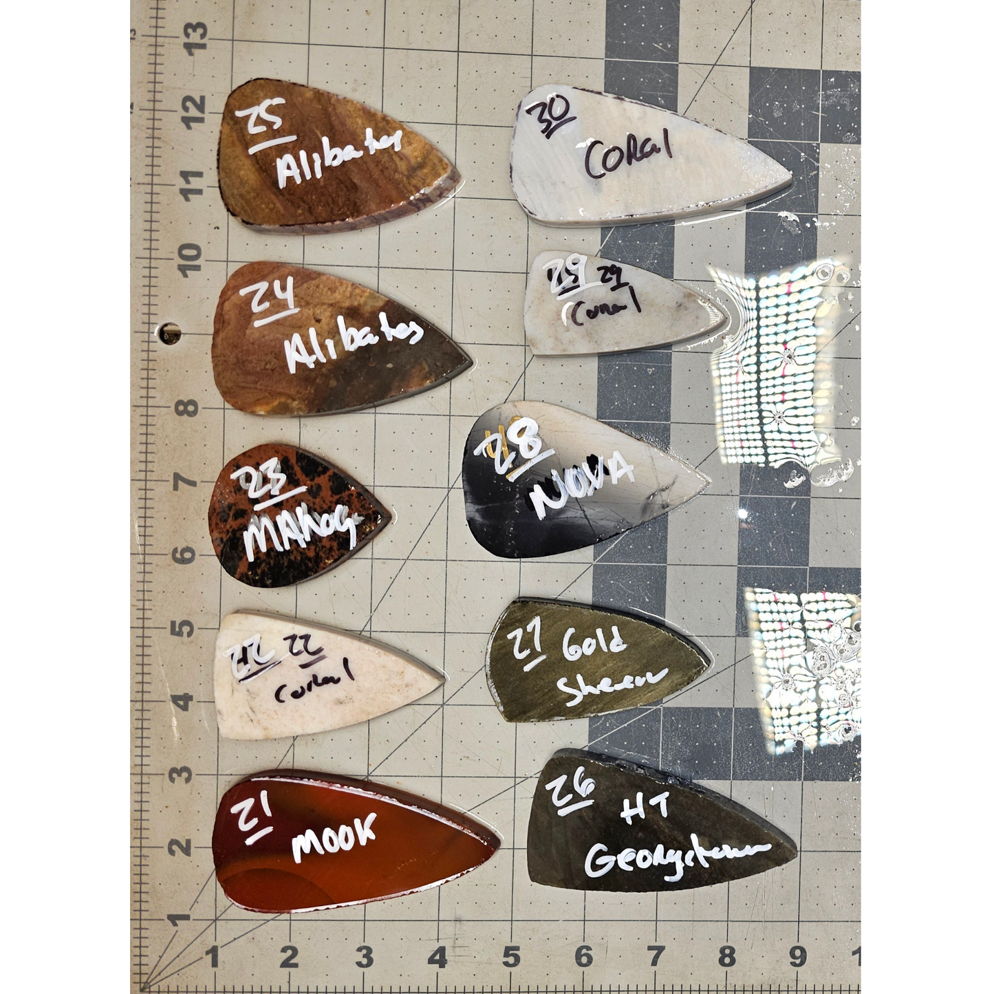 Page 3 Snyders Preforms,Flintknapping Slabs.