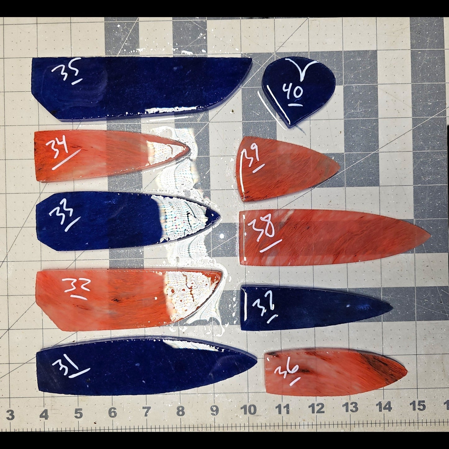 Page 4 Cherry & Blue Quartz Glass Preforms, Flintknapping Slabs.